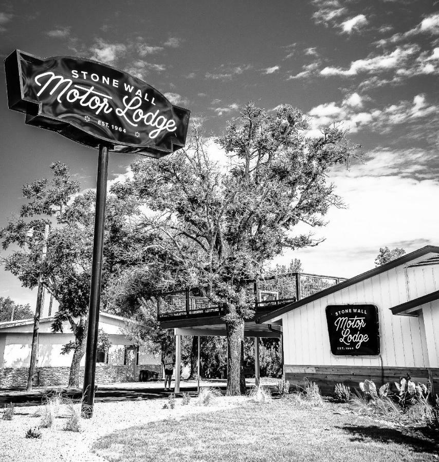 Stonewall Motor Lodge Exteriér fotografie